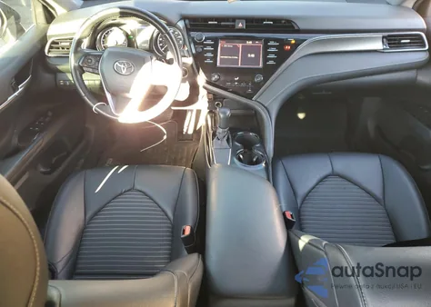 2019 Toyota Camry L z USA, uszkodzony, nr VIN 4T1B11HKXKU856057